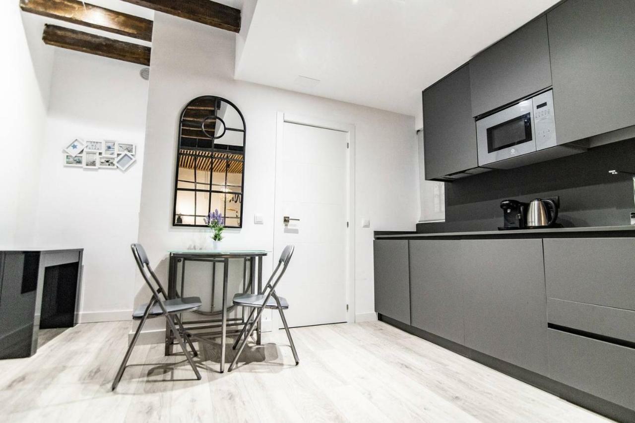Cozy And Modern Apartment For 4 In Madrid — Fotos 3